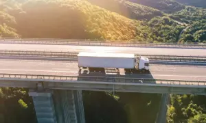 Ograniczenia prędkości na autostradach w Niemczech – co musisz wiedzieć, by uniknąć mandatu