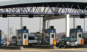 Ile kosztuje autostrada do Krakowa? Sprawdź opłaty i oszczędź na przejeździe!