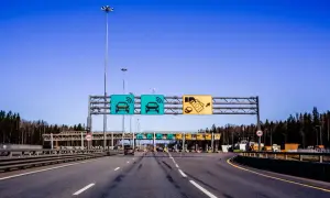Jak zapłacić za autostradę i uniknąć mandatu – sprawdzone metody płatności