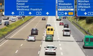 Czy autostrada w Niemczech jest płatna? Sprawdź, jak uniknąć mandatów!