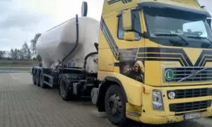 Ile zarabia kierowca cysterny w Orlenie? Zaskakujące fakty o wynagrodzeniu