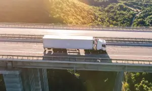 Dozwolona prędkość na autostradzie w Niemczech – co musisz wiedzieć, by uniknąć mandatu