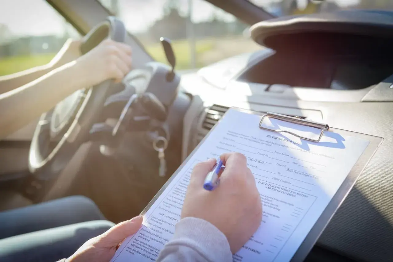 Ile są ważne badania psychologiczne kierowców i kto musi je przechodzić?