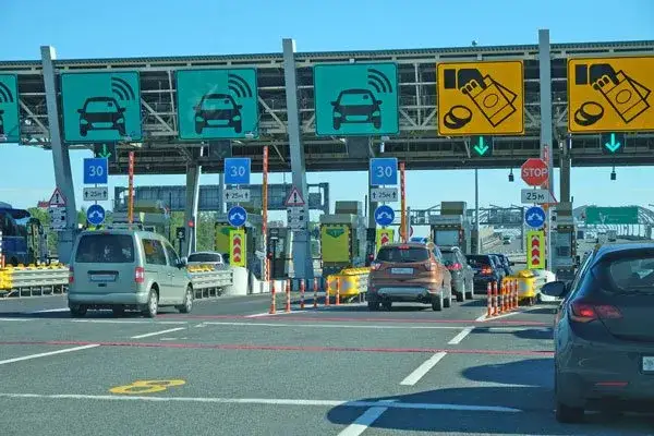 Zdjęcie Jak płacić za autostrady we Francji? Wszystko, co musisz wiedzieć!