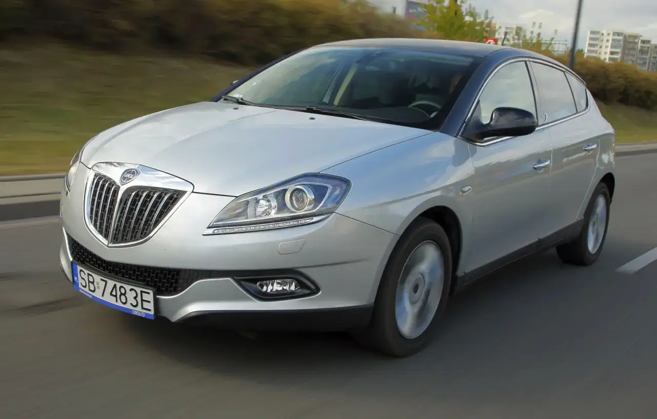 Zdjęcie Lancia Delta jaki silnik wybrać, aby uniknąć wysokich kosztów eksploatacji?