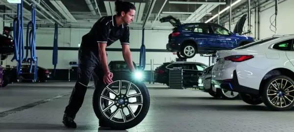 Jakie opony do BMW C330 wybrać? Sprawdź najlepsze opcje i uniknij błędów!