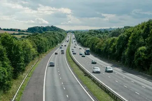 Ile kosztuje autostrada Gliwice-Wrocław? Sprawdź aktualne opłaty i oszczędzaj!